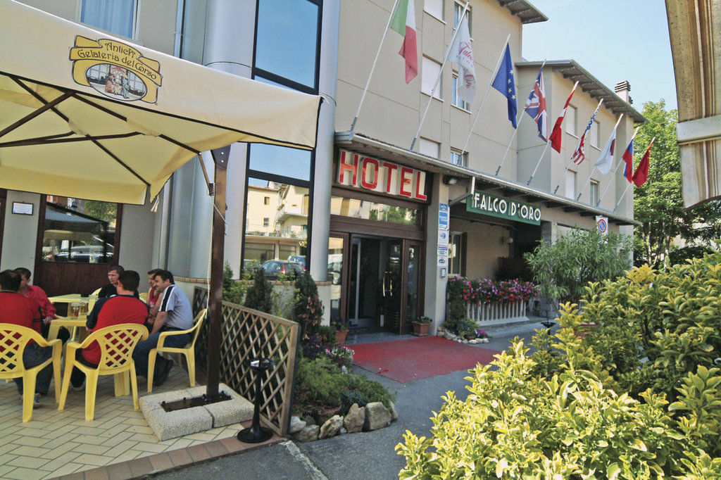 Hotel Falco D'Oro Толе Экстерьер фото